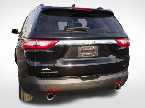 Certified 2020 Chevrolet Traverse LT FWD image 6