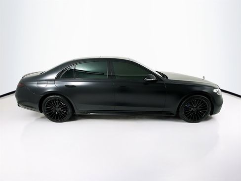 Used 2021 Mercedes-Benz S 580 4MATIC Sedan w/ AMG Line image 9