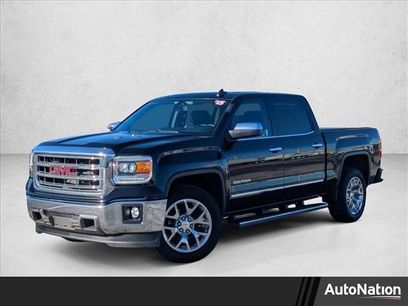 Used 2015 GMC Sierra 1500 SLT w/ SLT Crew Cab Value Package
