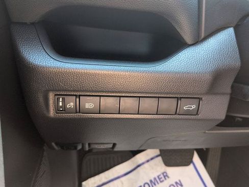 Certified 2025 Toyota RAV4 XLE FWD image 18