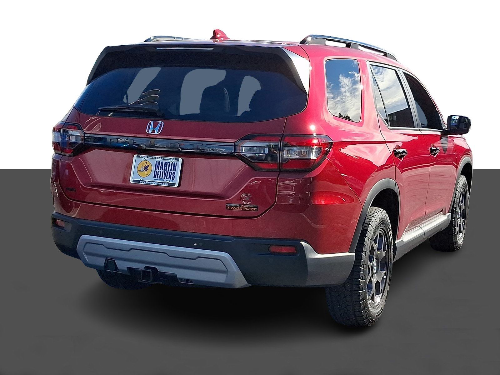 Used 2025 Honda Pilot TrailSport image 7