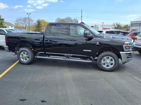 New 2025 RAM 2500 Big Horn image 4
