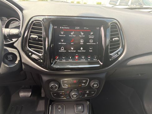 Used 2018 Jeep Compass Limited w/ Navigation Group FWD image 20