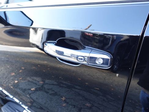 Used 2022 GMC Sierra 1500 Denali image 11