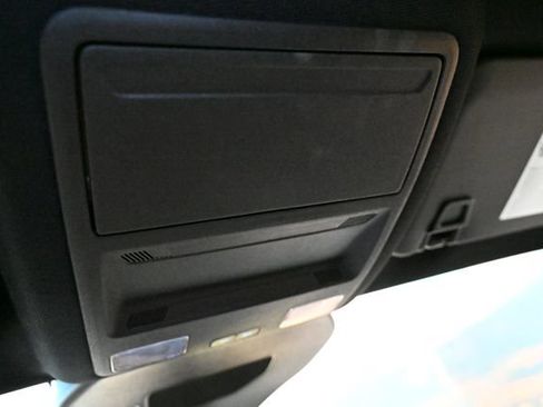 Used 2025 Ford Escape ST-Line Select AWD/4WD image 38