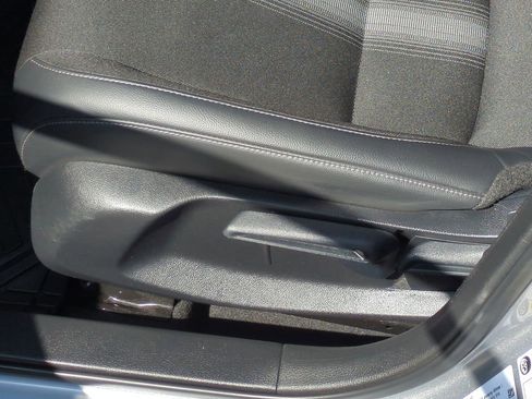 Used 2024 Honda Civic Sport image 32