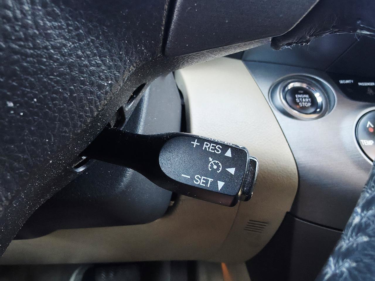 Used 2012 Toyota RAV4 Limited w/ Premium Plus Value Pkg AWD/4WD image 34