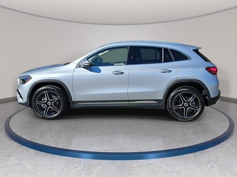 New 2026 Mercedes-Benz GLA 250 image 8