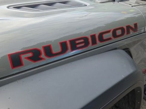 Used 2021 Jeep Wrangler Rubicon AWD/4WD image 32