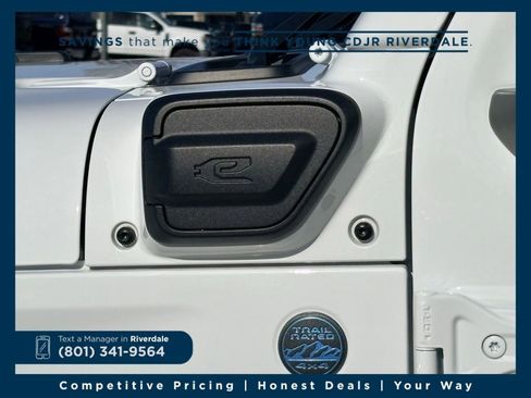 Used 2024 Jeep Wrangler High Altitude image 12
