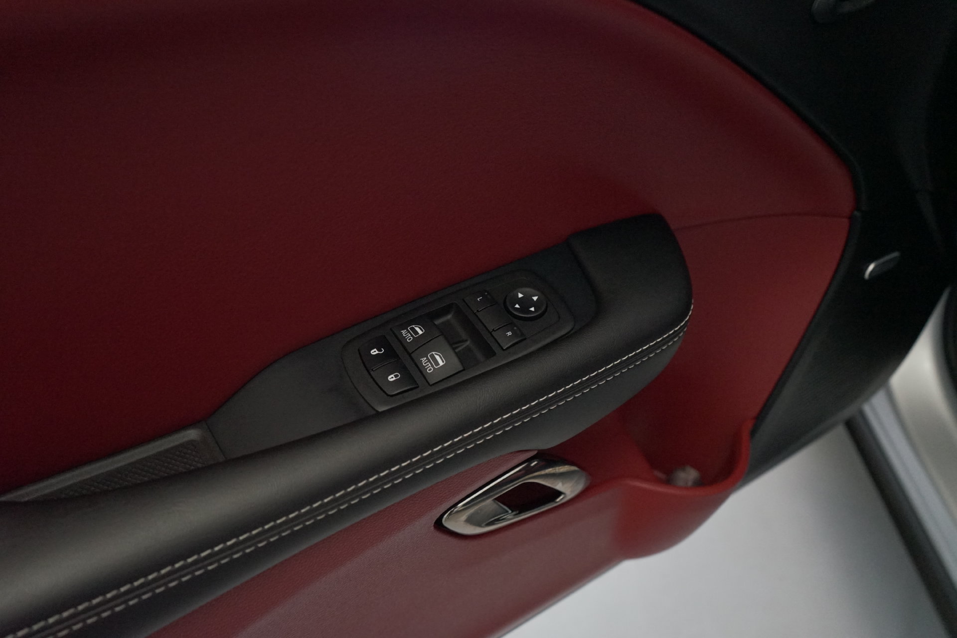 Used 2023 Dodge Challenger SRT Hellcat RWD image 15