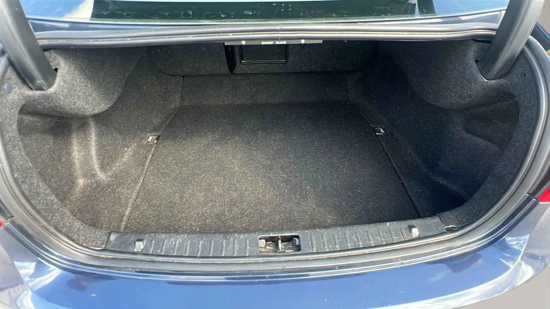 Used 2013 Volvo S60 T5 FWD image 25