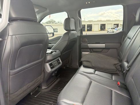 Used 2025 Ford F250 Lariat w/ Tremor Off-Road Package image 18