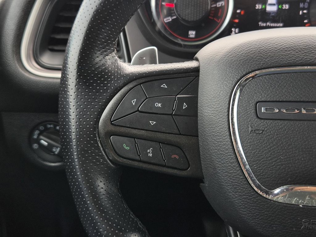 Used 2022 Dodge Challenger GT RWD image 17