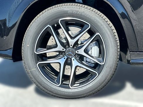 New 2026 Mercedes-Benz GLE 53 AMG 4MATIC Coupe image 11
