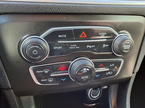 Used 2022 Dodge Charger GT w/ Blacktop Package image 7