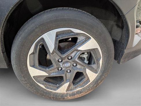 Used 2024 Subaru Crosstrek 2.5i Limited AWD/4WD image 7
