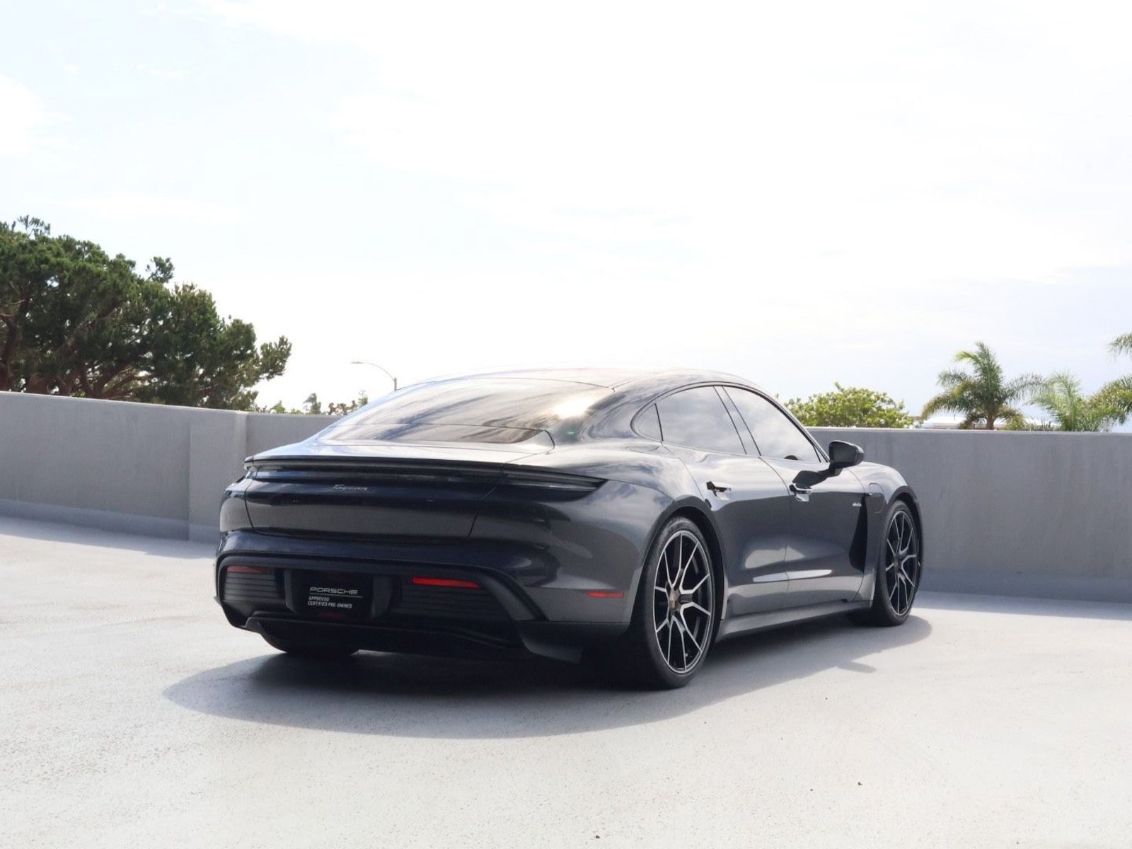 Certified 2025 Porsche Taycan RWD image 9