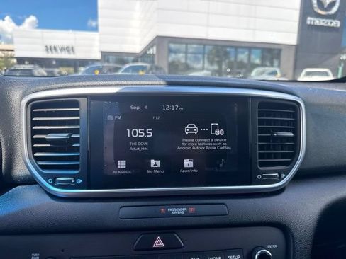 Used 2022 Kia Sportage Nightfall Edition FWD image 18
