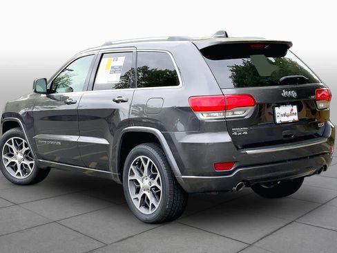 Used 2018 Jeep Grand Cherokee Limited AWD/4WD image 12