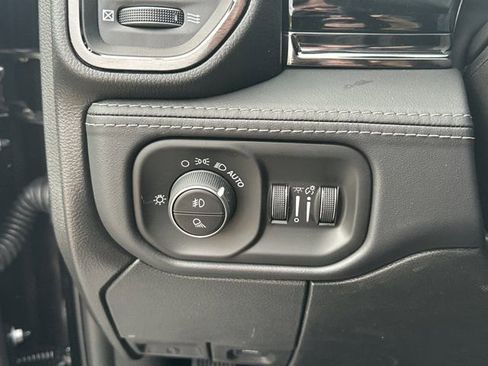 New 2026 RAM 2500 Limited AWD/4WD image 23