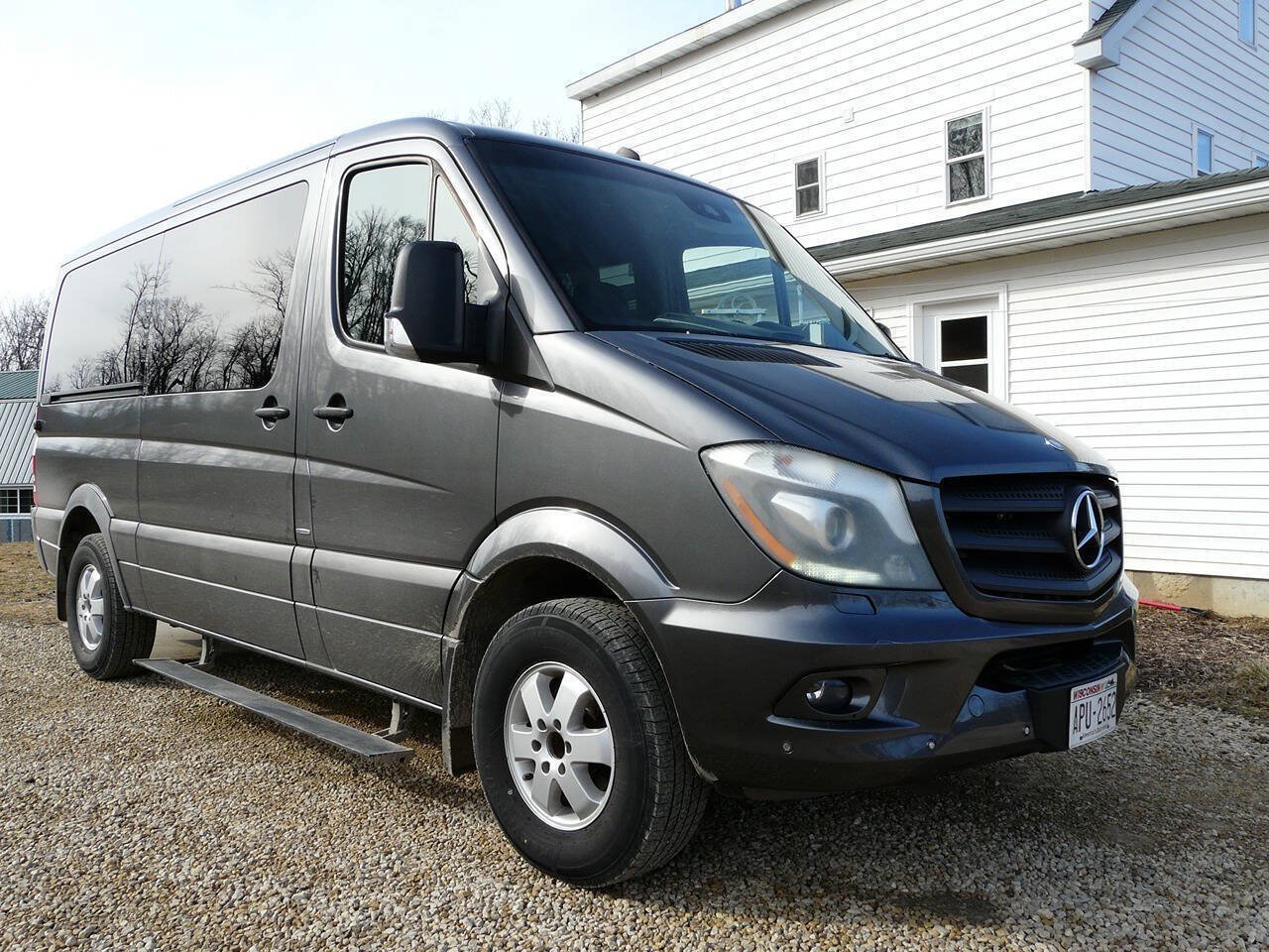 Used 2014 Mercedes-Benz Sprinter 2500 image 2