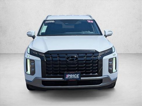 Used 2025 Hyundai Palisade SEL FWD image 2