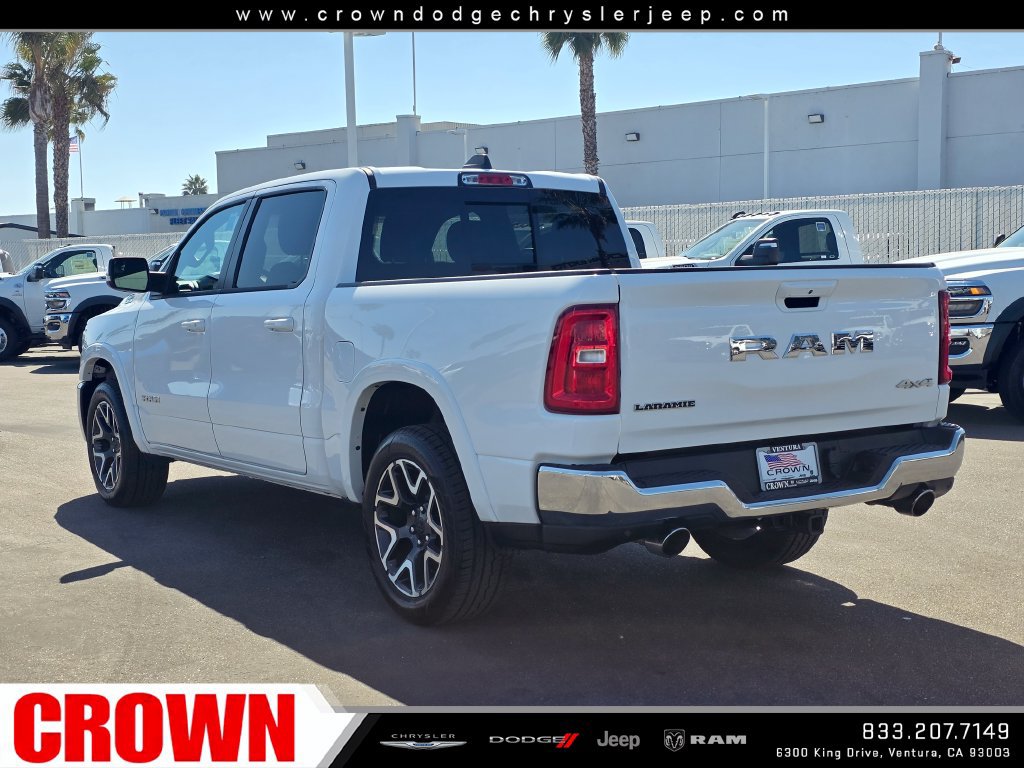 Used 2025 RAM 1500 Laramie AWD/4WD image 5