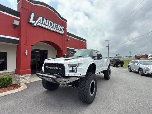 Used 2022 Ford F250 Lariat w/ Lariat Ultimate Package AWD/4WD image 62
