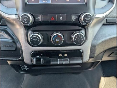 Used 2024 RAM 3500 Big Horn image 12