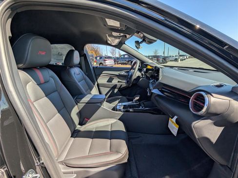 New 2026 Chevrolet Trax RS image 6