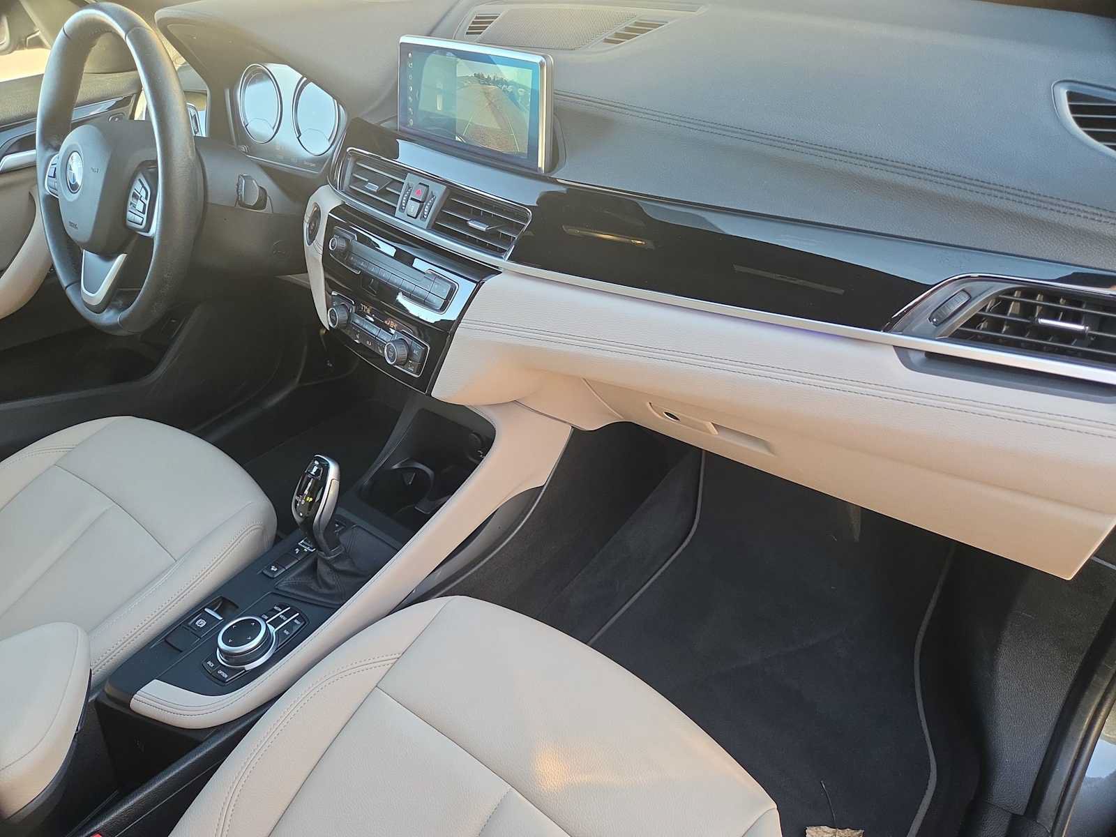 Used 2020 BMW X1 xDrive28i w/ Convenience Package AWD/4WD image 23