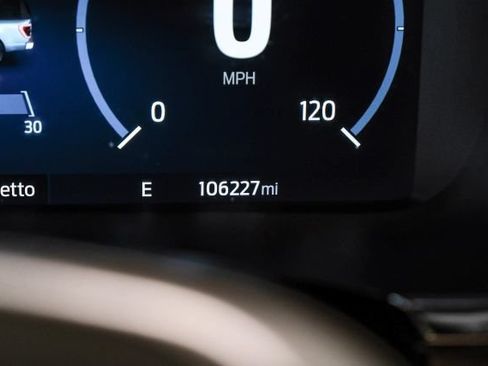 Used 2021 Ford F150 Lariat w/ Equipment Group 502A High AWD/4WD image 23