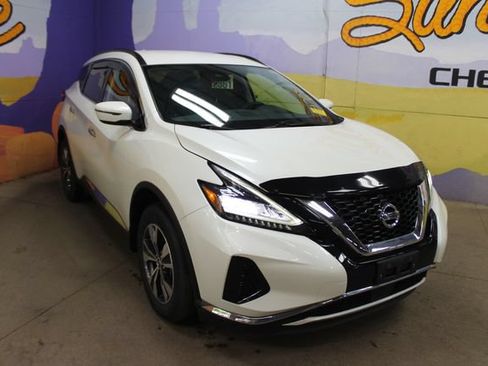 Used 2021 Nissan Murano S FWD image 2