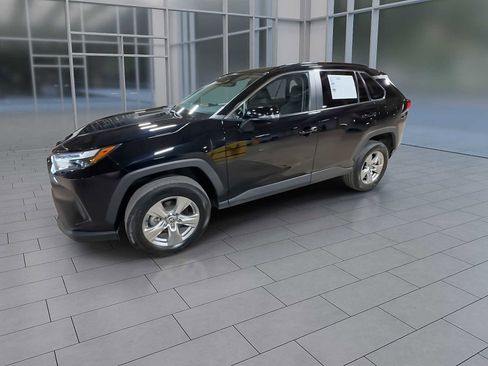 Certified 2023 Toyota RAV4 XLE image 4