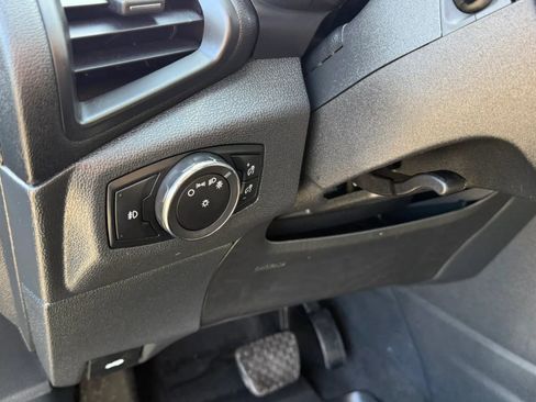 Used 2019 Ford EcoSport SES image 18