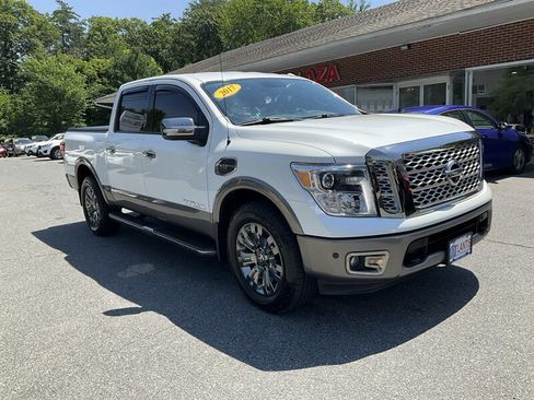 Used 2017 Nissan Titan Platinum Reserve AWD/4WD image 3