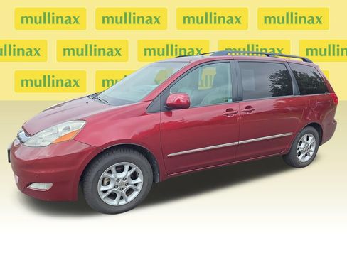 Used 2006 Toyota Sienna XLE Limited FWD image 13