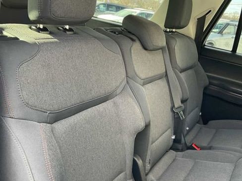 Used 2025 Ford Expedition Max Active AWD/4WD image 54