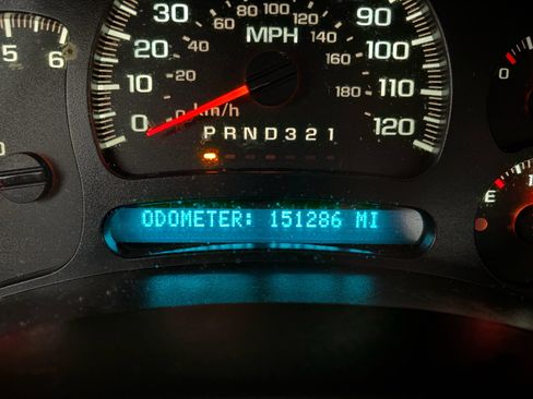Used 2007 Chevrolet Silverado 1500 LT w/ Extended Cab Value Package RWD image 11