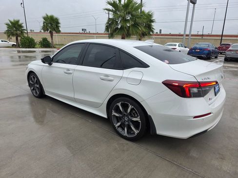 Used 2025 Honda Civic Sport image 5