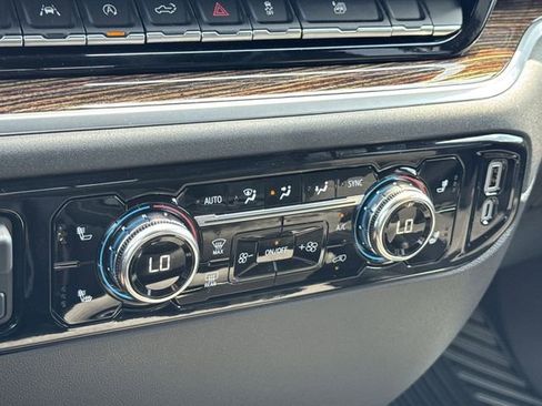 New 2025 GMC Sierra 1500 SLE w/ Preferred Package image 20