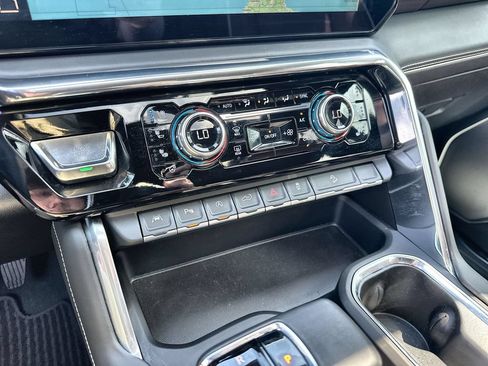 Certified 2025 GMC Sierra 1500 Denali Ultimate AWD/4WD image 27