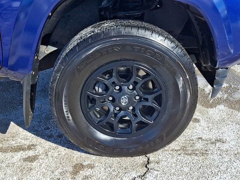 Used 2022 Toyota Tacoma image 8