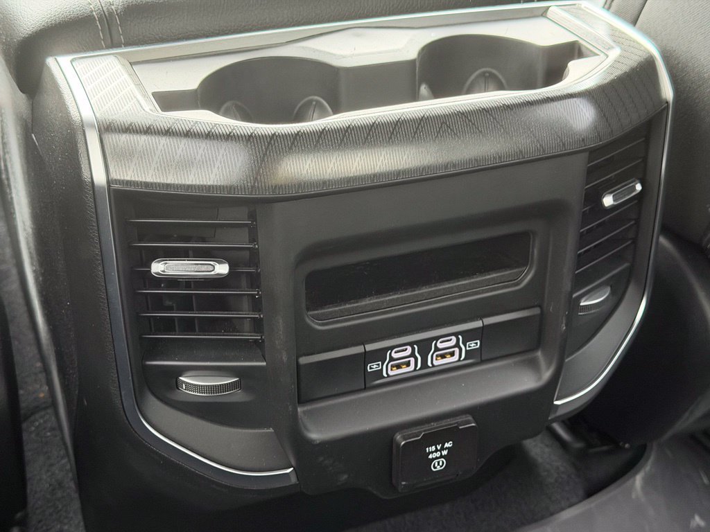 Used 2025 RAM 1500 Big Horn AWD/4WD image 24