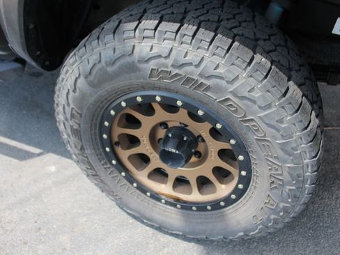 Used 2021 Toyota Tacoma TRD Off-Road w/ Technology Package AWD/4WD image 60