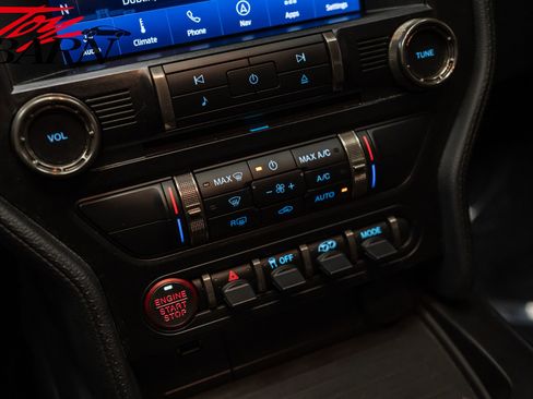 Used 2020 Ford Mustang Shelby GT500 w/ Technology Package image 38