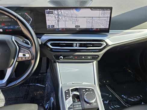 Used 2024 BMW 430i Convertible image 26