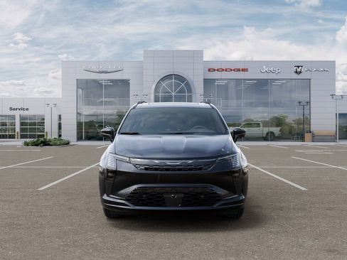 New 2027 Chrysler Pacifica Limited w/ S Appearance Package AWD/4WD image 7