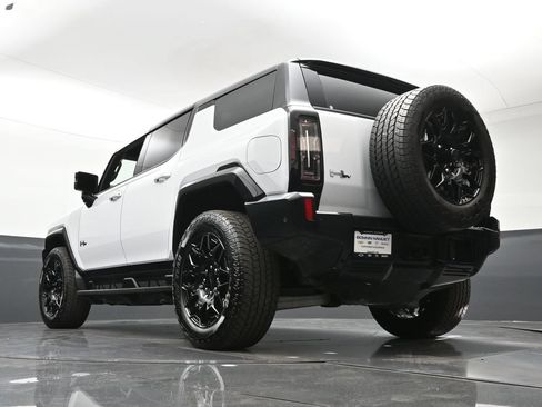 Used 2026 GMC Hummer EV SUV AWD/4WD image 27